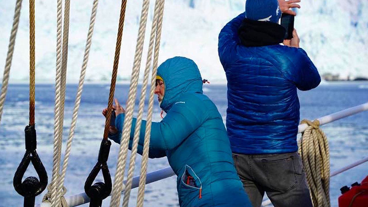 Blick auf die Dahlbreenbukkta Bucht Spitzbergen