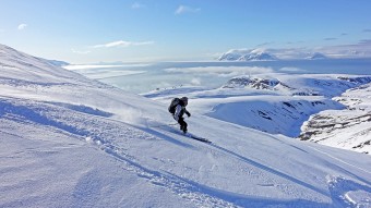 Skitouren vom Schiff auf Spitzbergen
