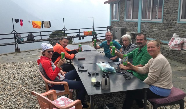 Zurunduuml;ck-nach-Chomdong