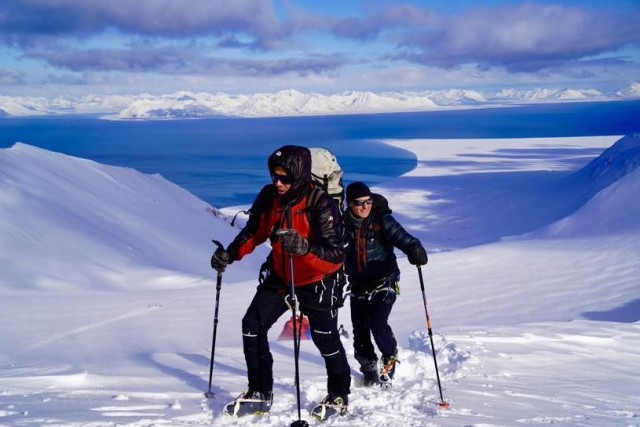 Erste-Skitour-in-Svalbard