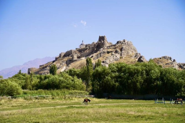 Akdamar-Insel-und-Fahrt-nach-Dogubayazit