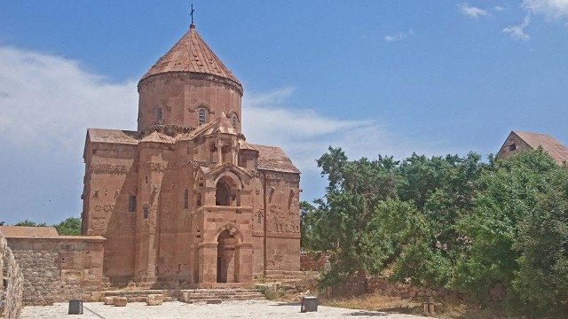 akdmar kloster