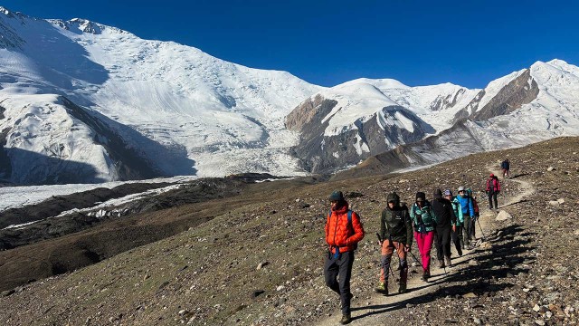 Zurunduuml;ck-ins-Basislager-Ashik-Tash Zurunduuml;ck-ins-Basislager-Ashik-Tash