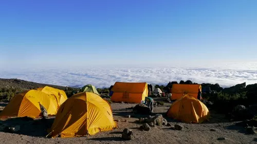 Zeltlager am Northern Circuit bei der Kilimanjaro Besteigung. Kilimanjaro Northern Circuit