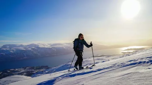 Skitouren in den Lyngen Alpen Skitouren in den Lyngen Alpen
