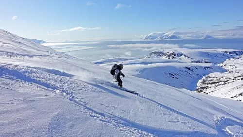 Skitouren vom Schiff auf Spitzbergen Skitouren vom Schiff auf Spitzbergen