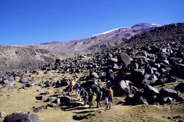 Akklimatisierung-ins-Hochlager-am-Ararat-auf-4070