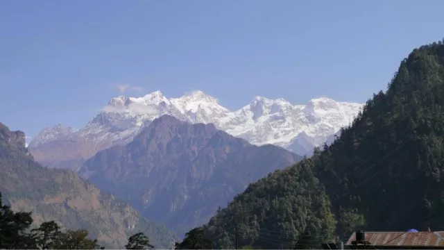 Start-des-Trekking:-von-Dharapani-nach-Koto
