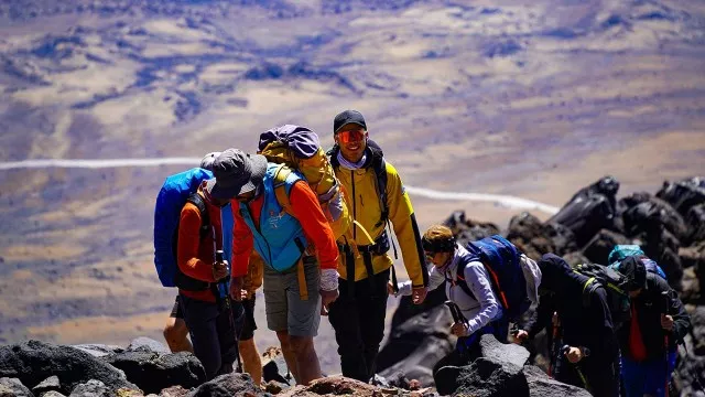 Bergsteiger im Aufstieg am Berg Ararat in der Türkei