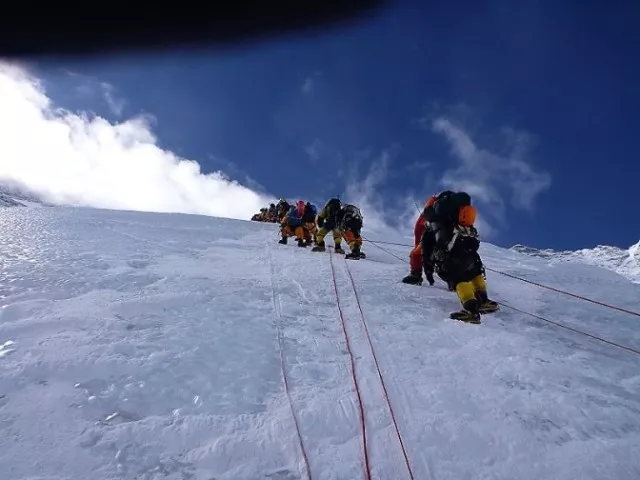 Lager-3--7200m-