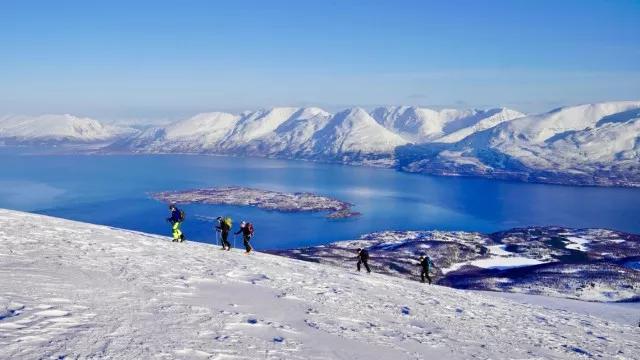 Fastdalstinden--1275m- Fastdalstinden--1275m-