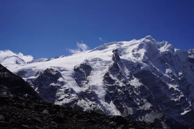 Khare--4900m--Tag-2 Khare--4900m--Tag-2